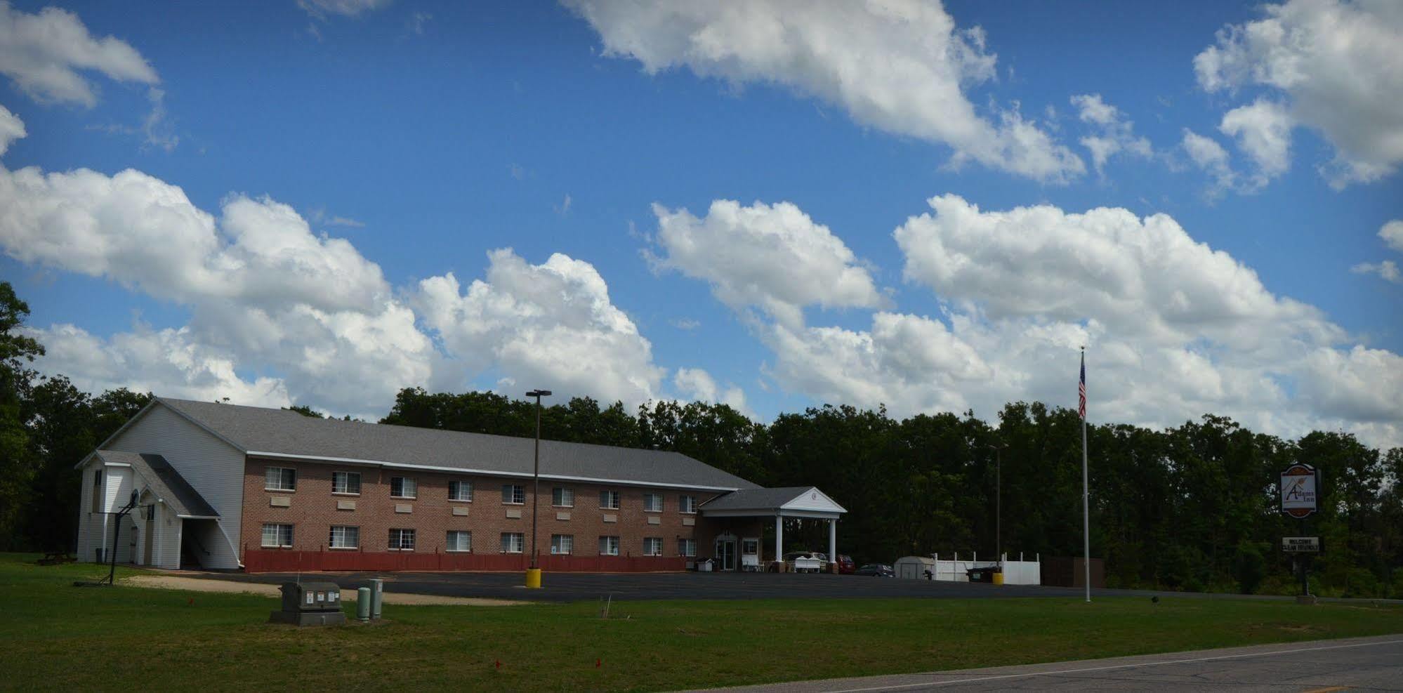 Adams Inn And Suites 外观 照片